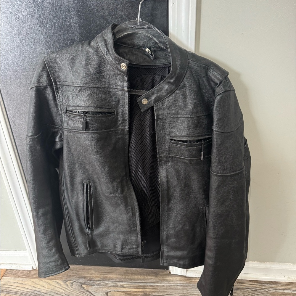 Men's Black Leather Motorcycle Jacket